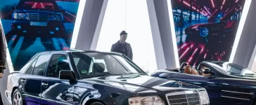 1995 Mercedes Benz E 500 Limited (1)