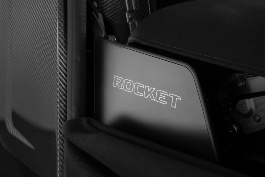 BRABUS 900 Rocket Edition Cabrio Mercedes AMG G 63 (15)